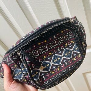 Wild Fable Fanny-pack with Ethnic Pattern